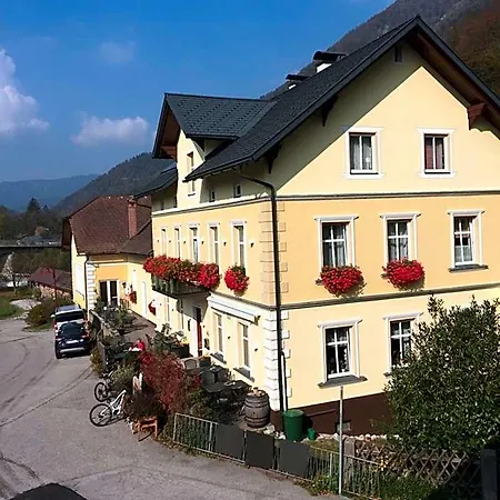 Rettensteinerhof Wirtshaus Hotel
