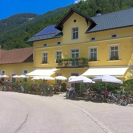 Rettensteinerhof Wirtshaus Hotel *