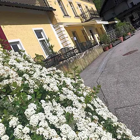 Rettensteinerhof Wirtshaus Hotel