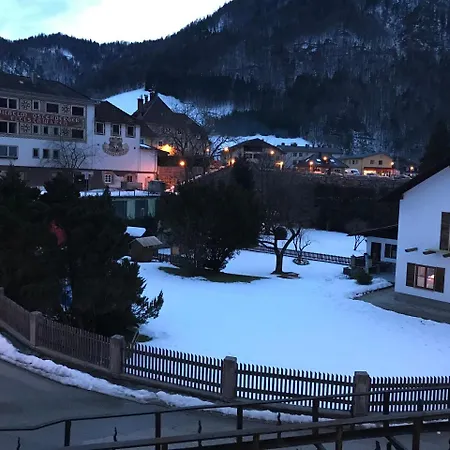 Rettensteinerhof Wirtshaus Hotel Hollenstein an der Ybbs