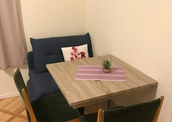 Rettensteinerhof Wirtshaus Hotel